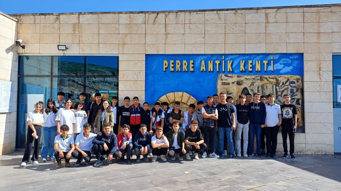 Nemrut turunun ardından okulumuza ismini veren PERRE antik kenti gezisi